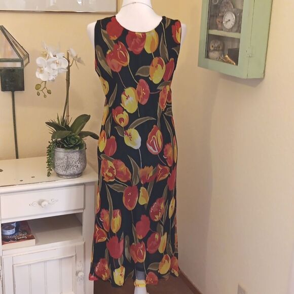 VINTAGE. Indian Tropical Fashion Floral Sleeveless Dress - Black and Red - Picture 5 of 8